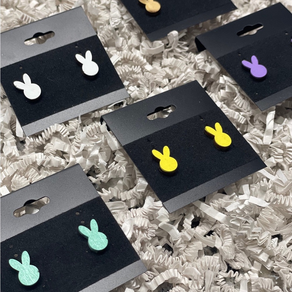 Wooden Easter Bunny Earrings Made with Love (new)